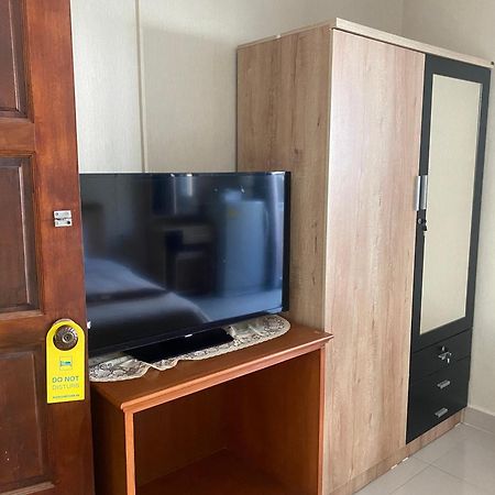 Hug Me Guesthouse 파타야 외부 사진